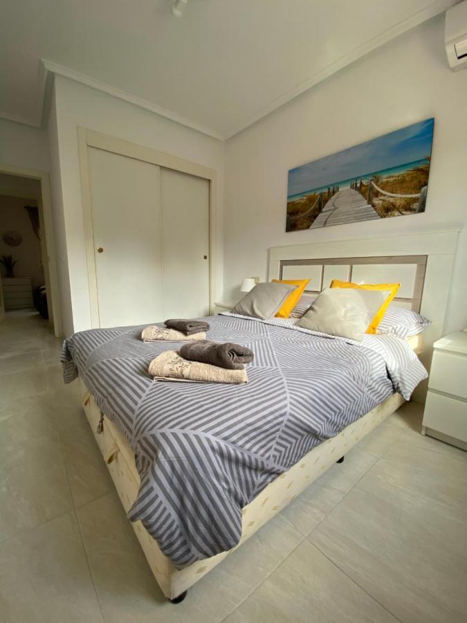 Sunshine Apartment Torrevieja Kültér fotó